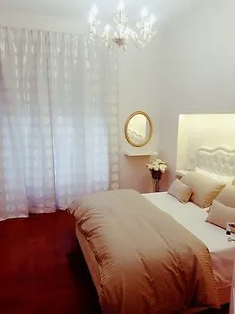 Ruins De Charme فندق مبيت وإفطار بومبيي