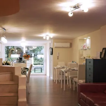 Ruins De Charme Couette-café Pompéi