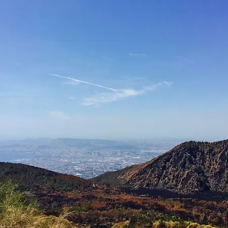 Couette-café Ruins De Charme 4*