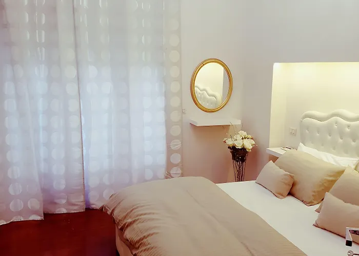 Ruins De Charme Bed & Breakfast