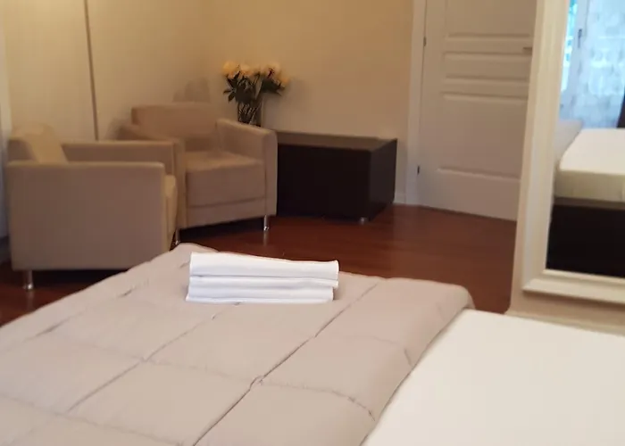 Bed & Breakfast Ruins De Charme 4*