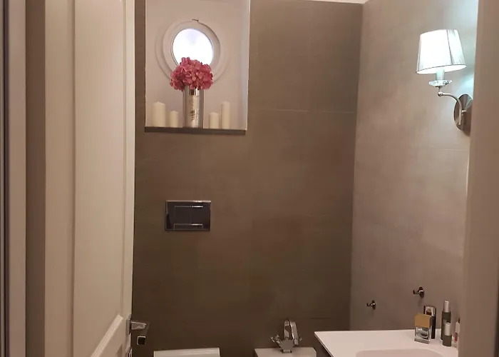 Couette-café Ruins De Charme