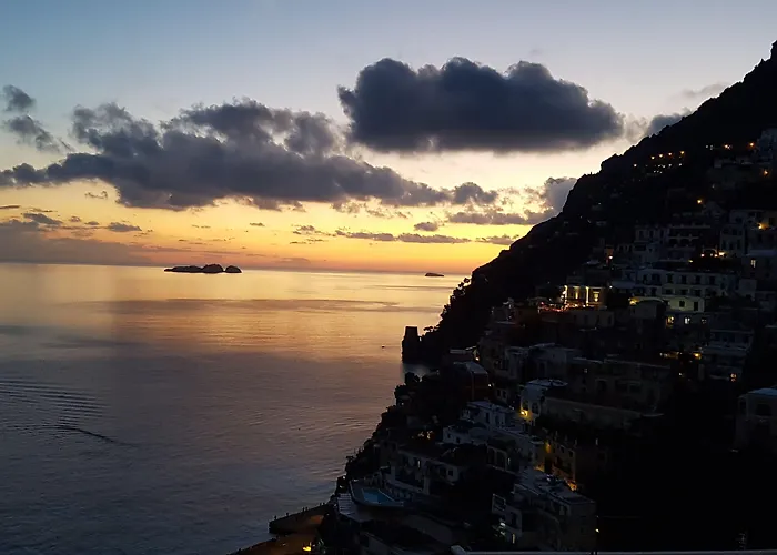 Ruins De Charme Couette-café 4*